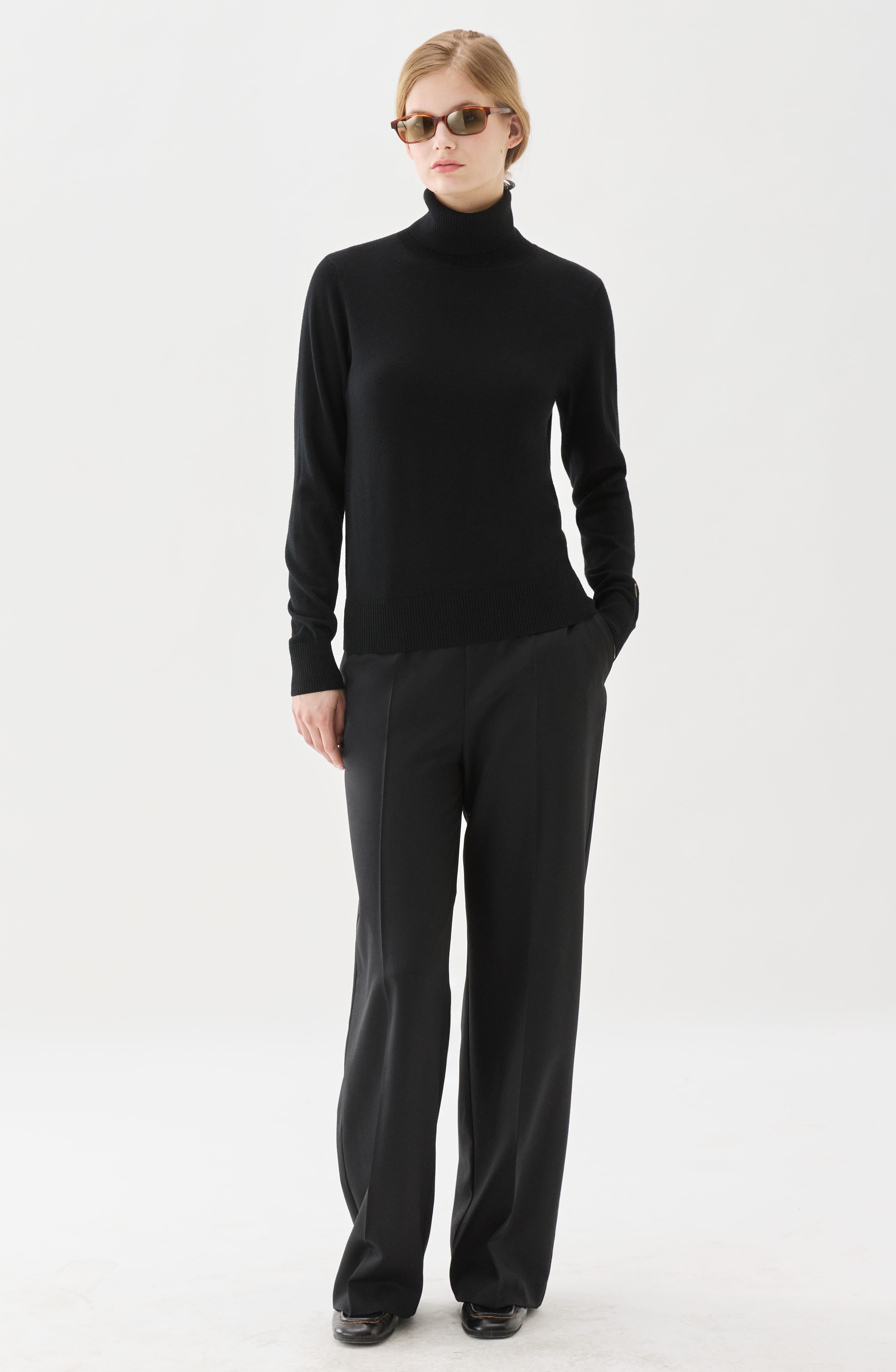 Alice Rollerneck Sweater Black