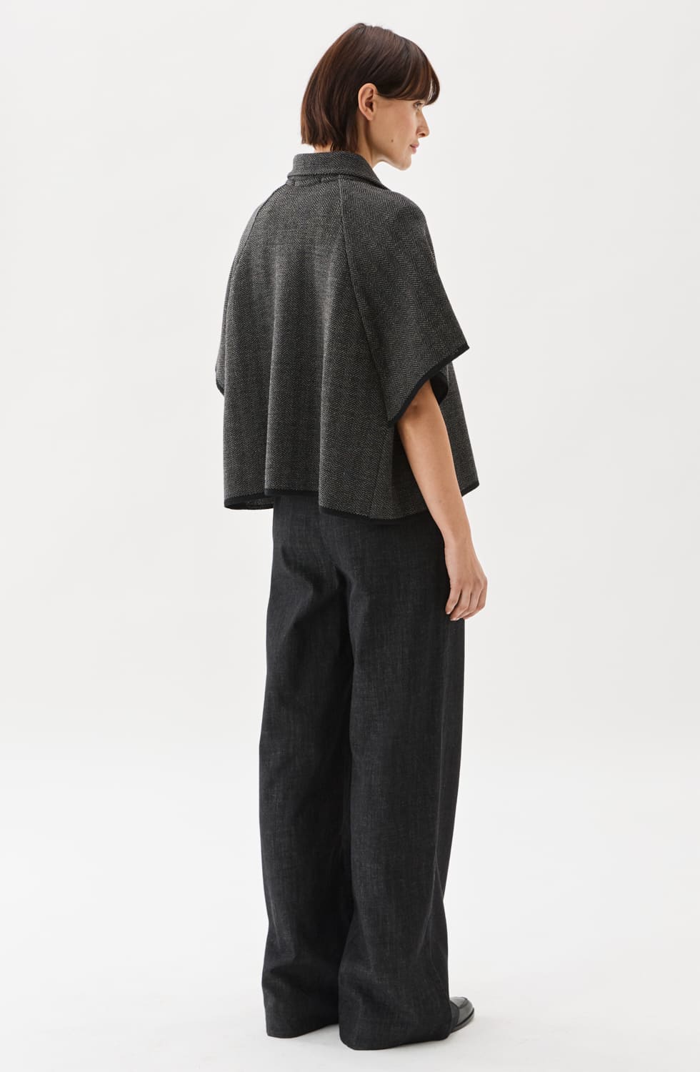 Amelie kort cape svart