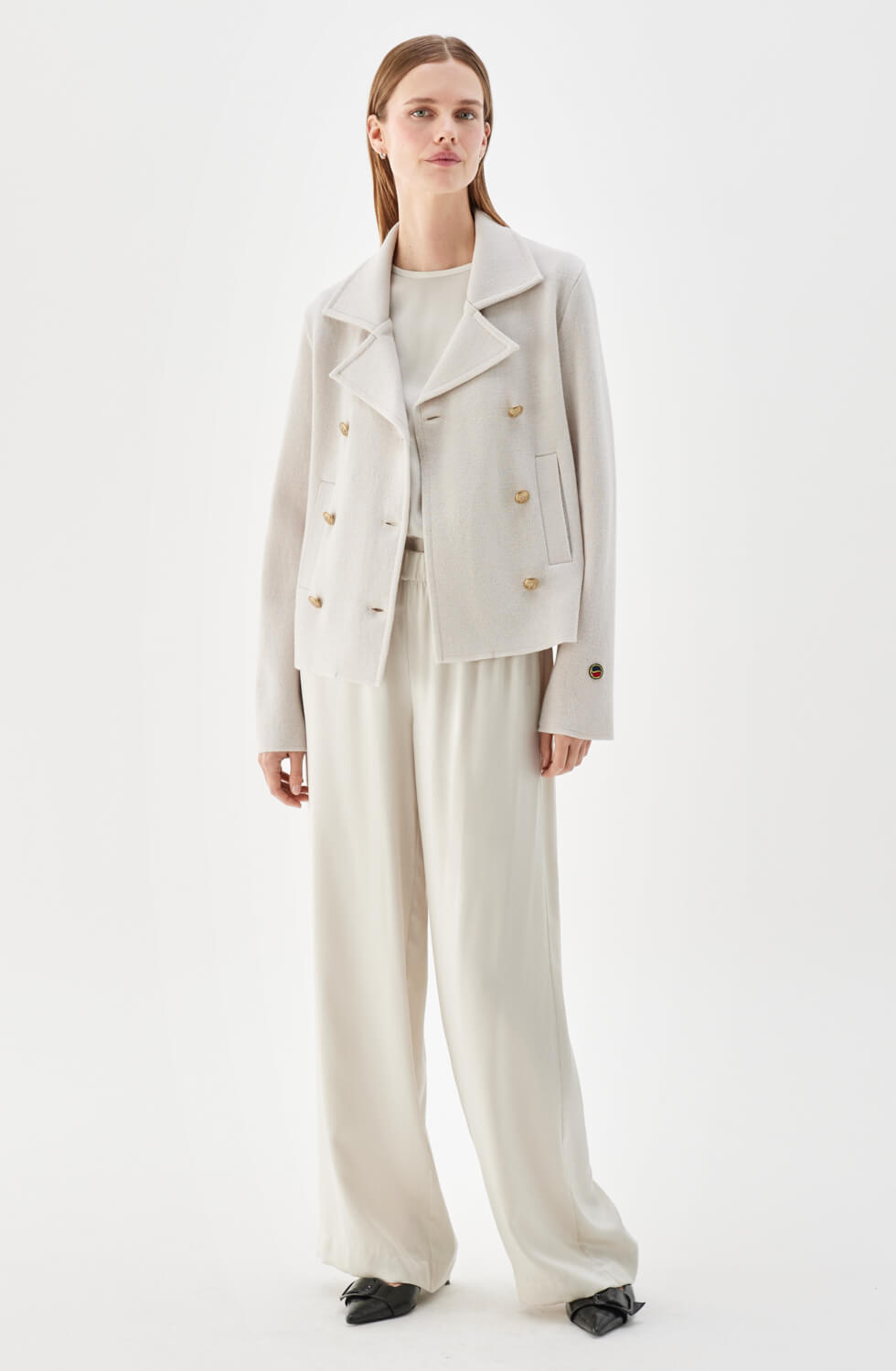 Indra stickad jacka i ull ljusgrå