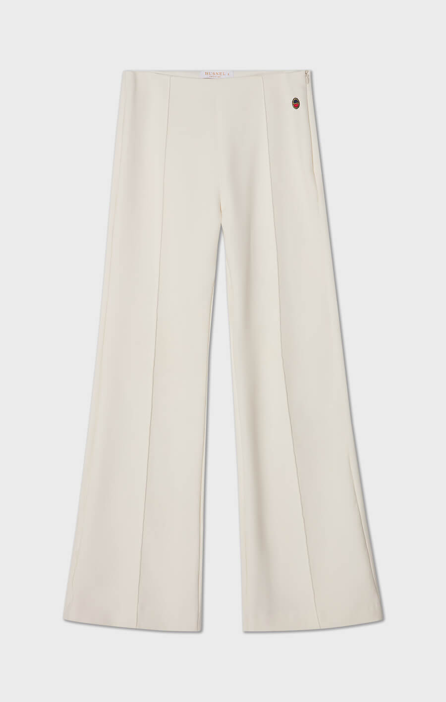 Karin dressade byxor med pressveck crèmevit