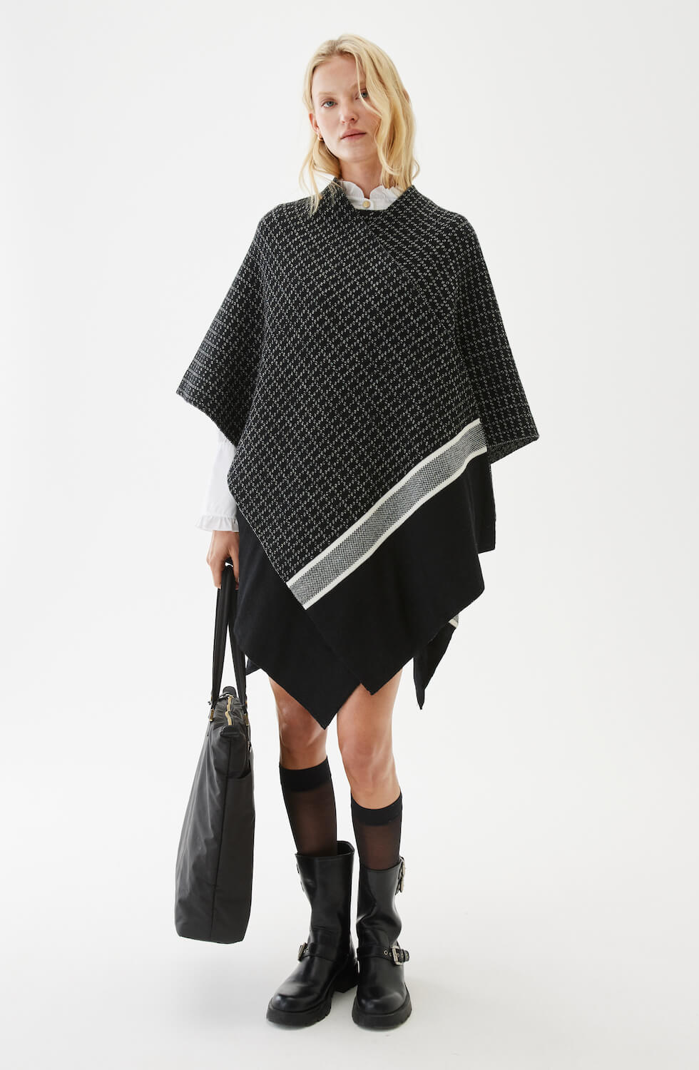 Mio Checked Poncho