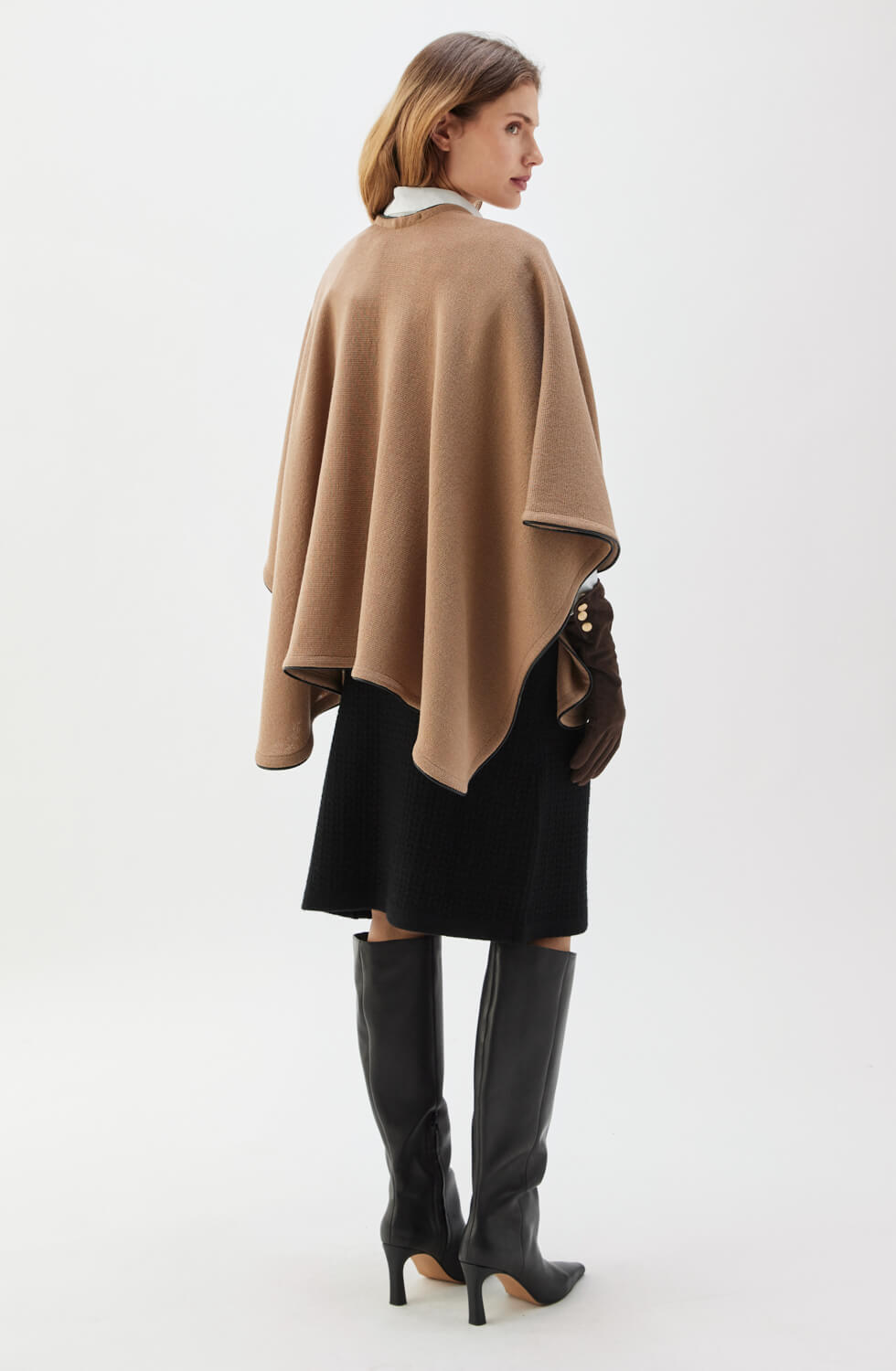 Mio Piped Poncho Salty Caramel/Black