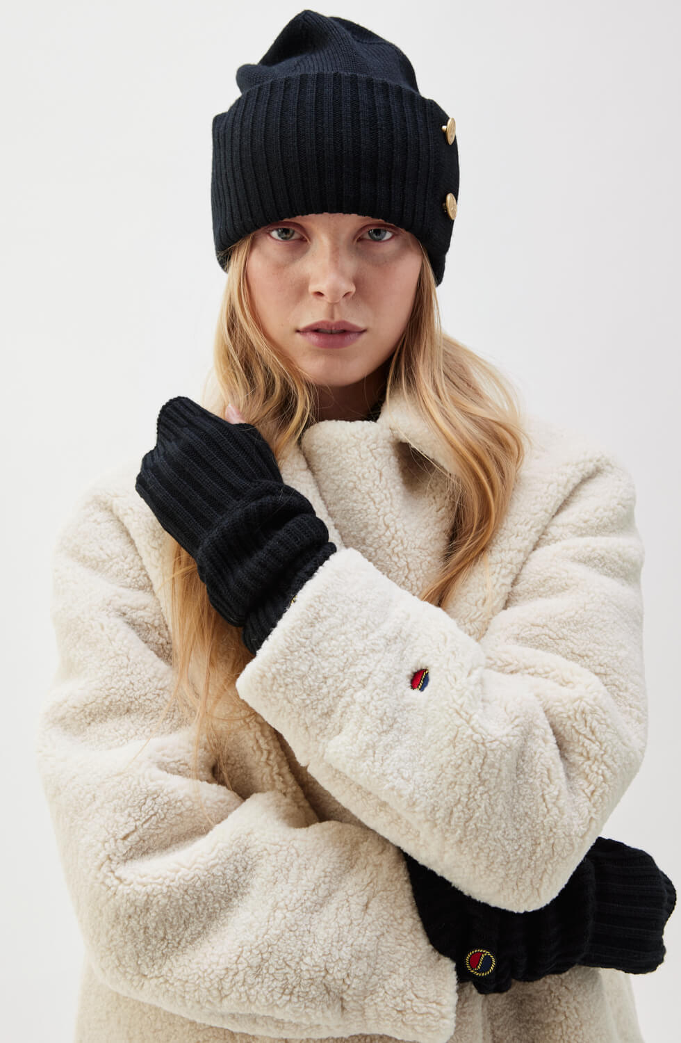 Roya Beanie Black