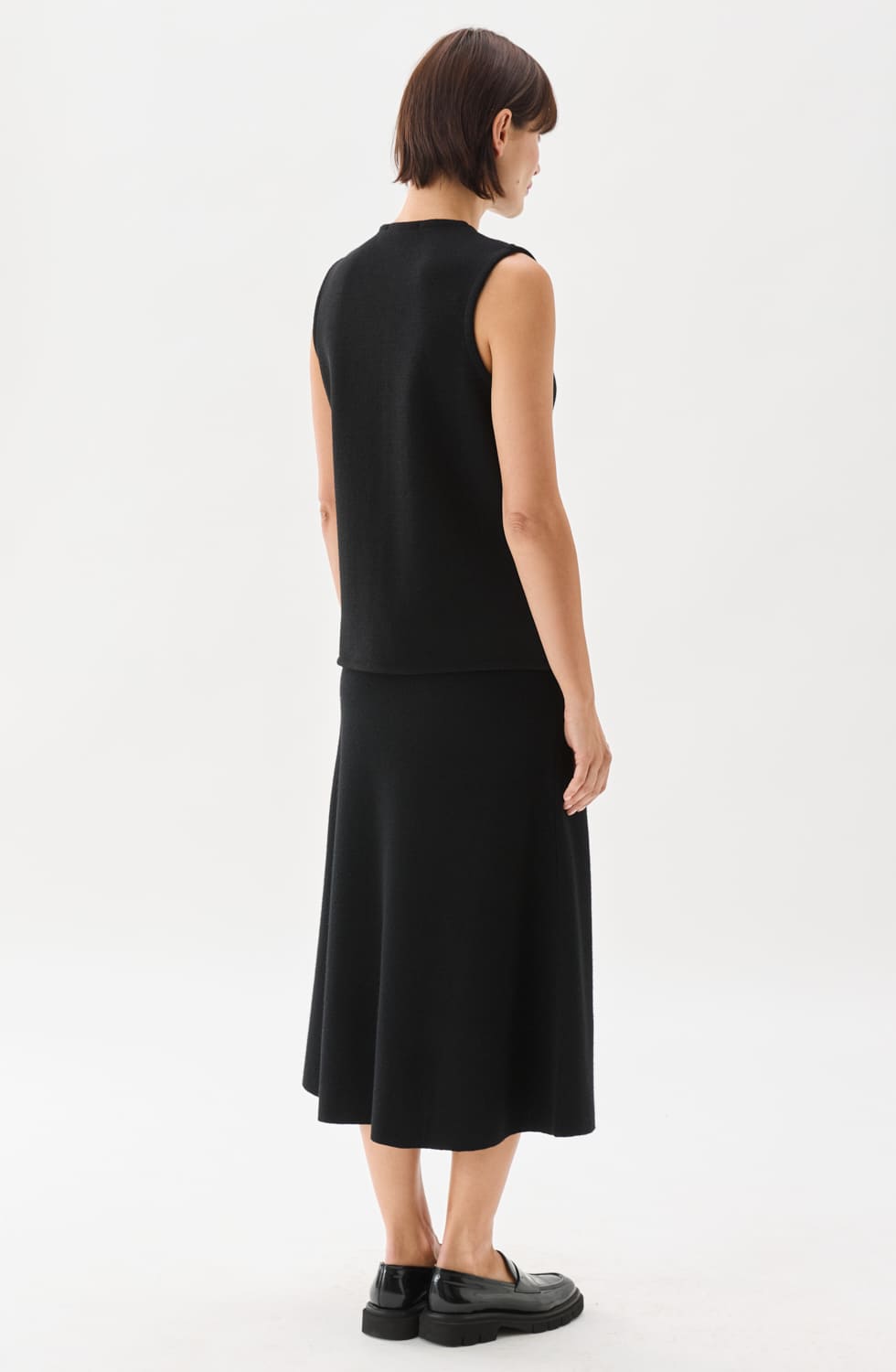 Colette Short Knitted Vest Black