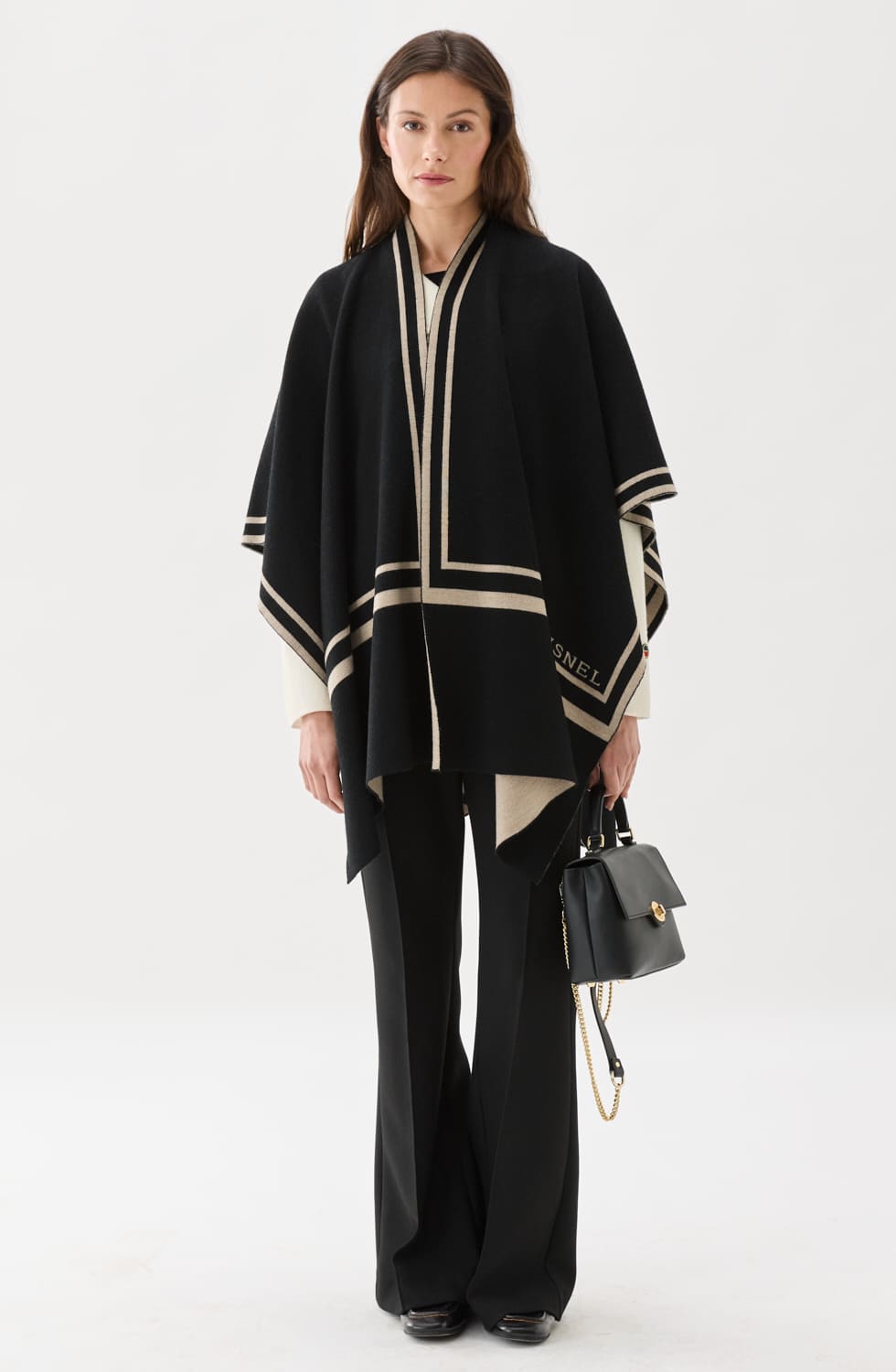 Garbo Poncho Black/Oat