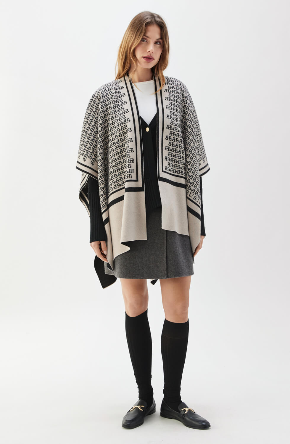Garnette Poncho Fudge/Black