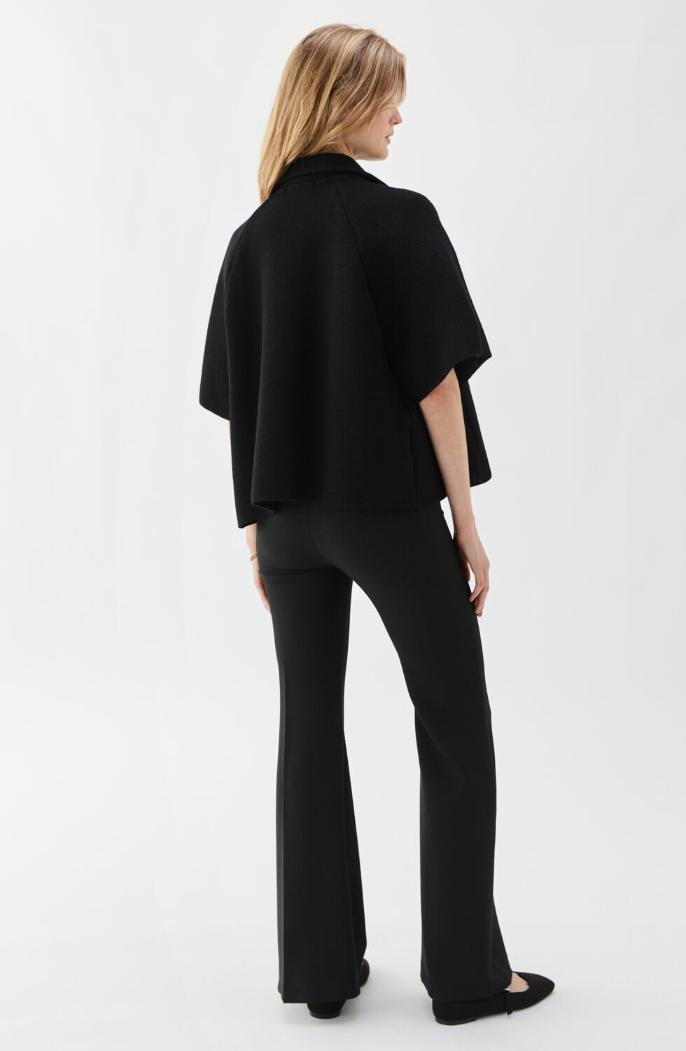 Gertrude Cape Black