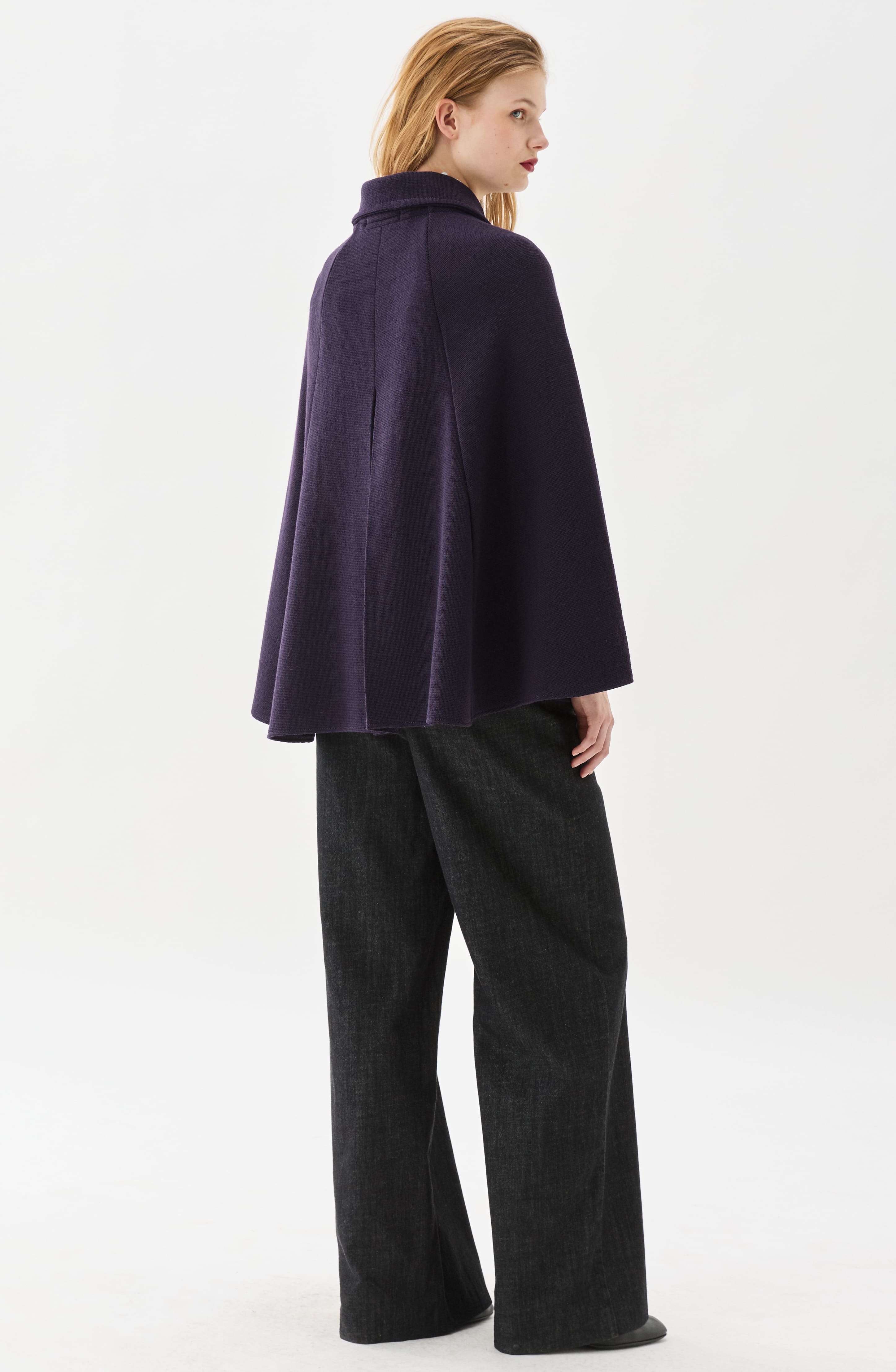 Isa Knitted Wool Cape Prune