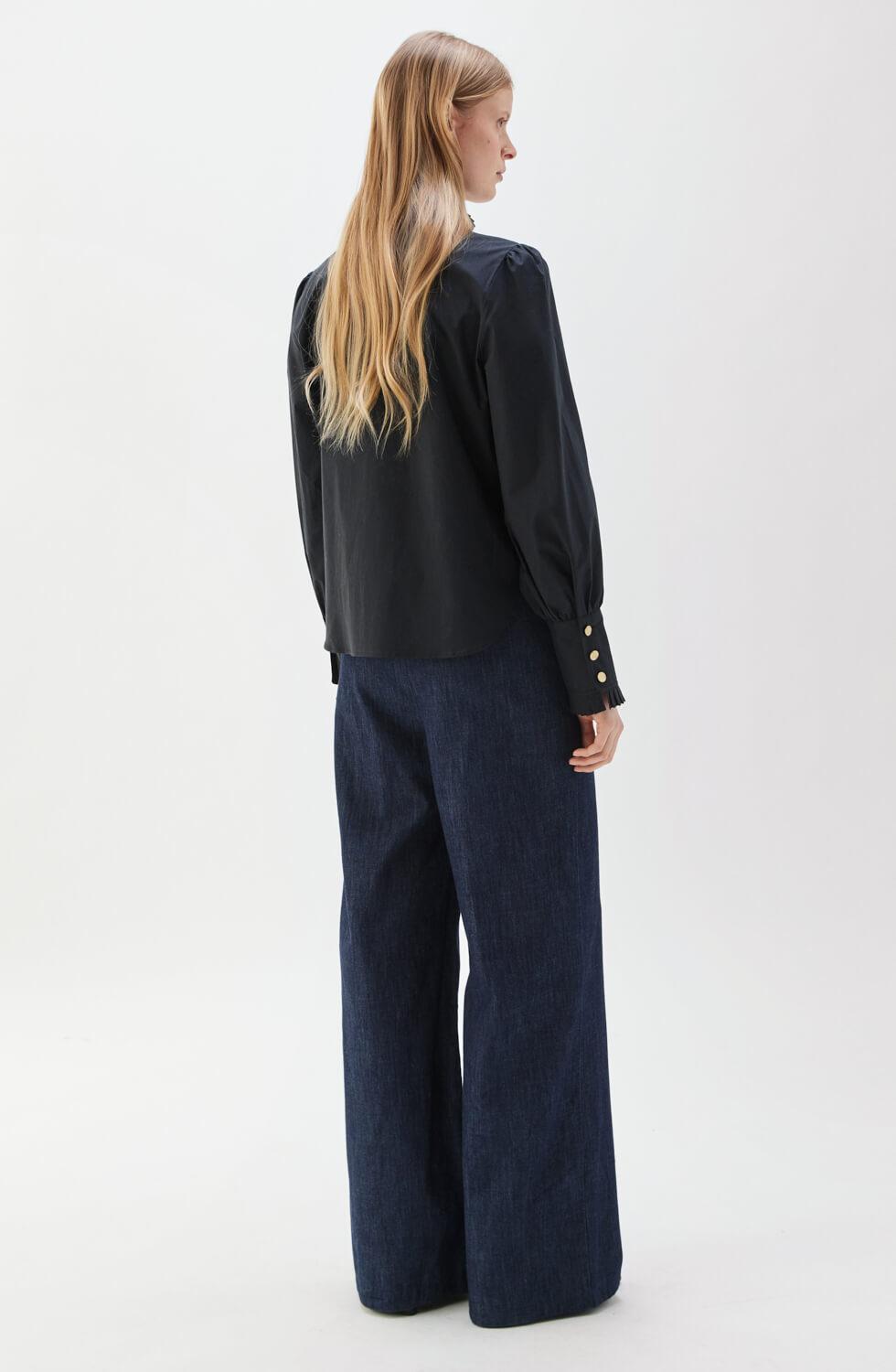 Maira Plissé Blouse Black