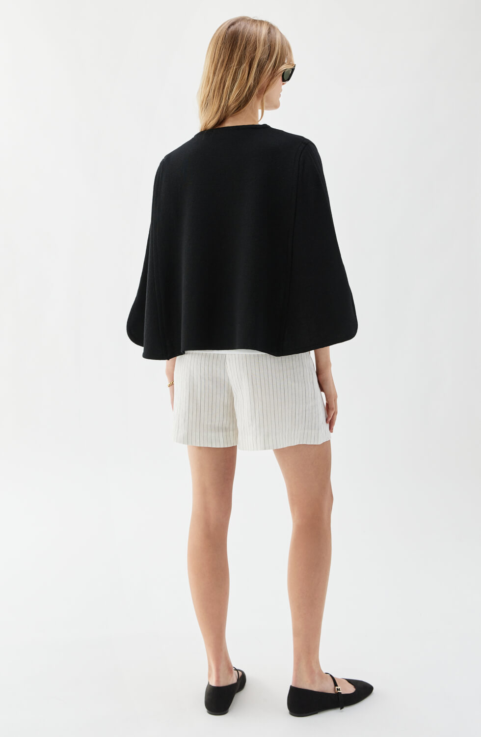 Milla Cape Black