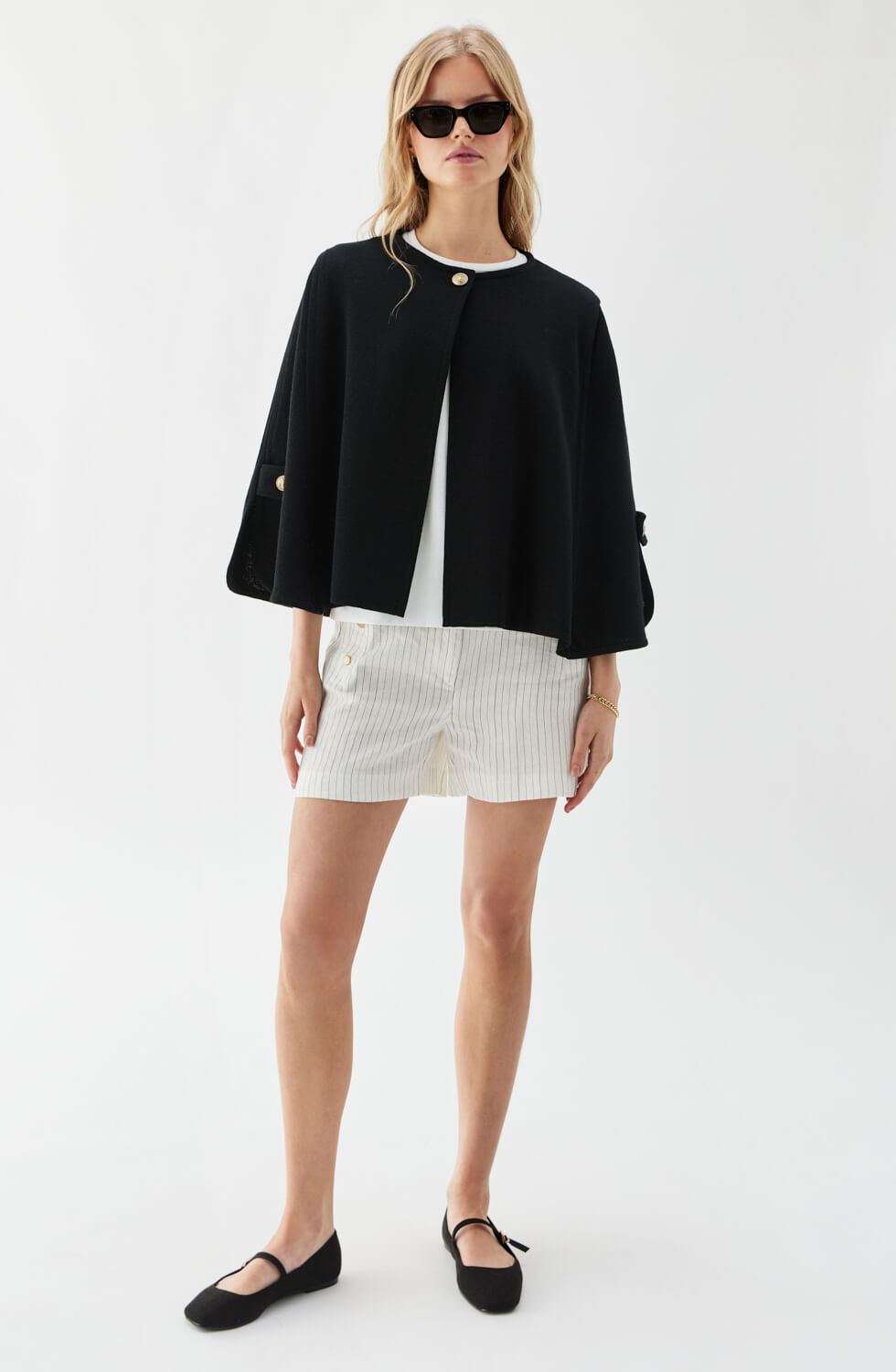 Milla Cape Black