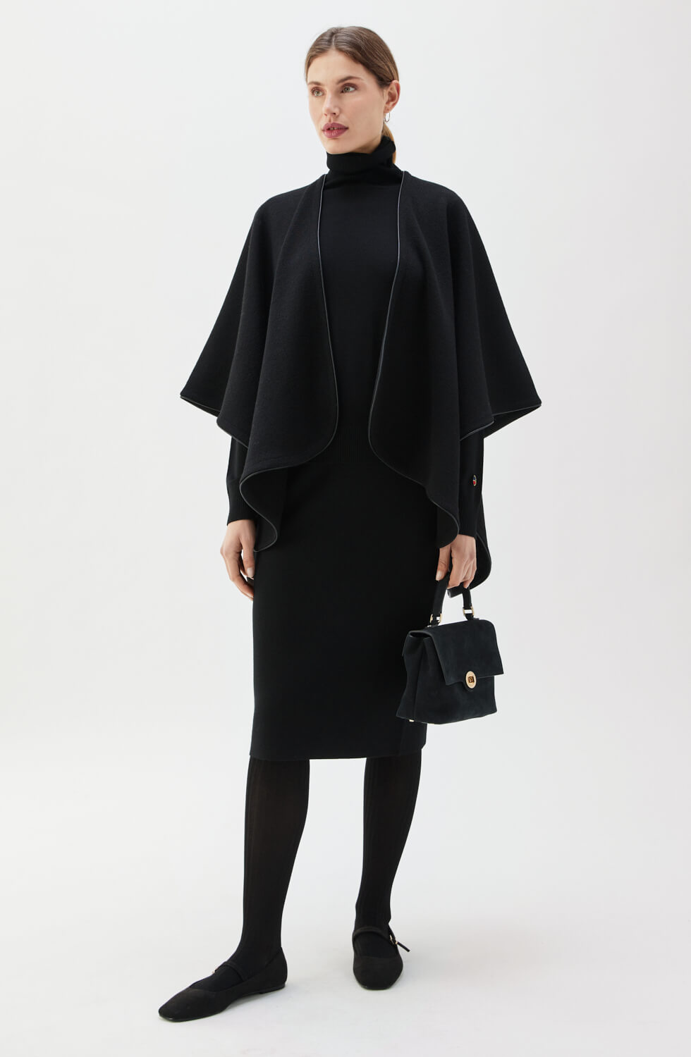 Mio Piped Poncho Black