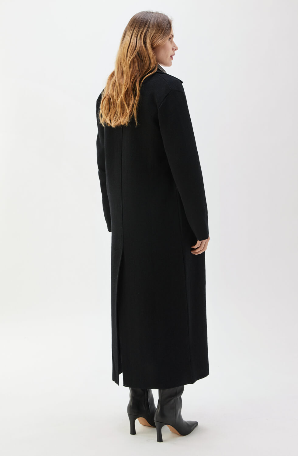 Roma Coat Black