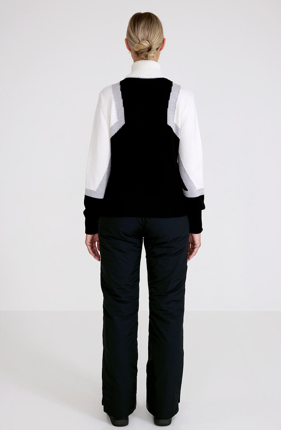 Saffron Sweater Black Mix