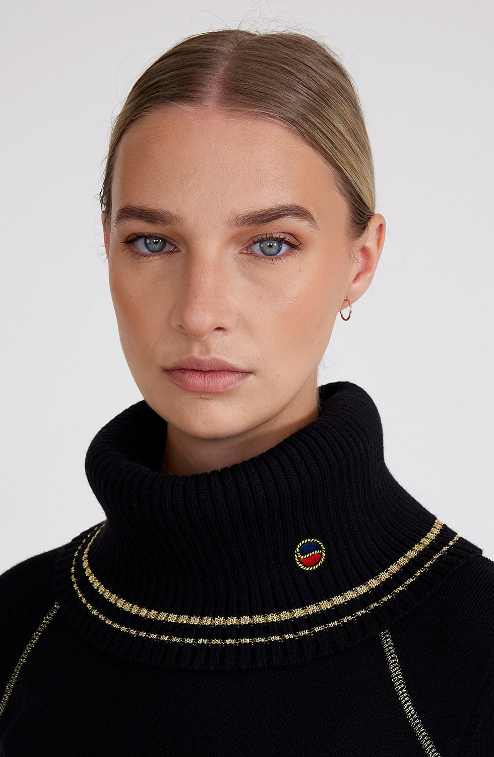 Selma Collar Black