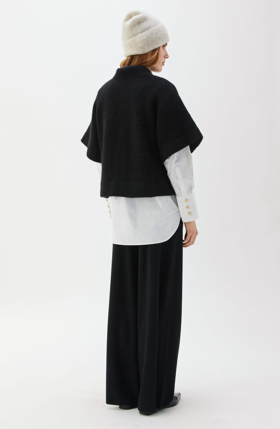 Vilanie Cardigan Black