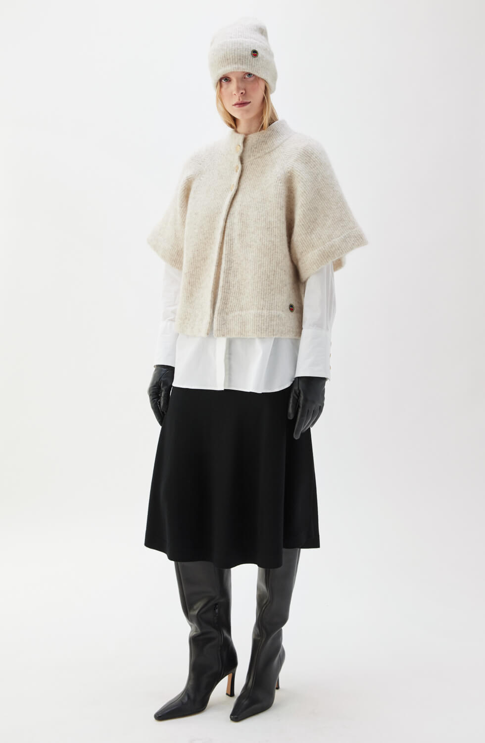 Vilanie Cardigan Sandstorm
