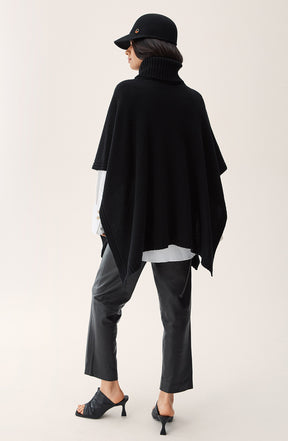 Blenda Poncho Black